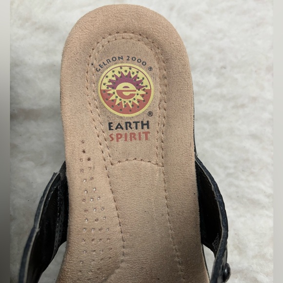 Earth Spirit Sandals Women’s 7M Black Leather Maddy Wedge Slip On Shoes - Picture 2 of 7